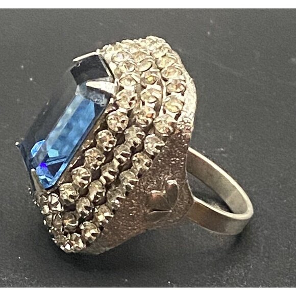 Statement Ring Emerald Cut Faux Blue Sapphire 3 Rows CZ Silver Tone Sz 7 GLOWS - Picture 2 of 8